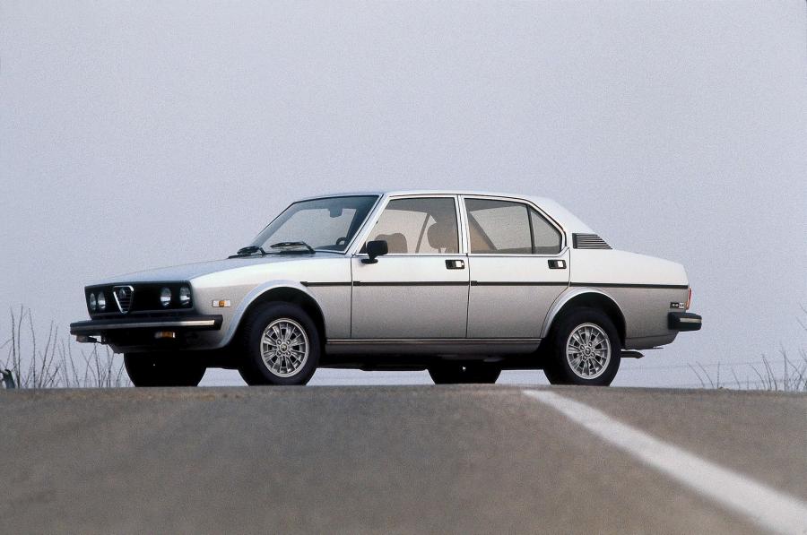  Alfa Romeo Alfetta 2000 Li America (116) 1981 года  (фото 2 из 2)